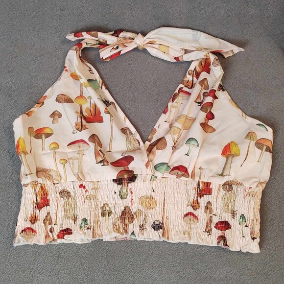 NWT Mushroom Vintage Inspired Print Halter Crop Top - Picture 2 of 6